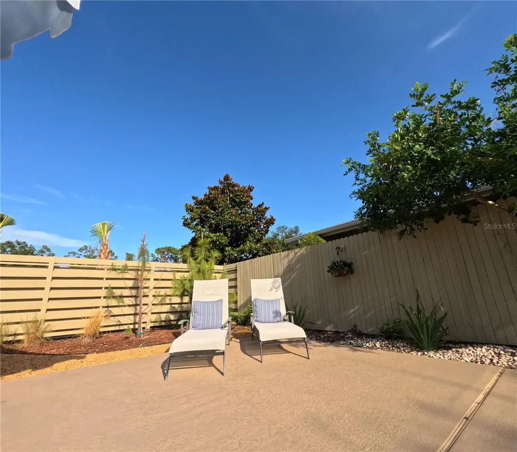 802 Underoak Drive Altamonte Springs FL 32701