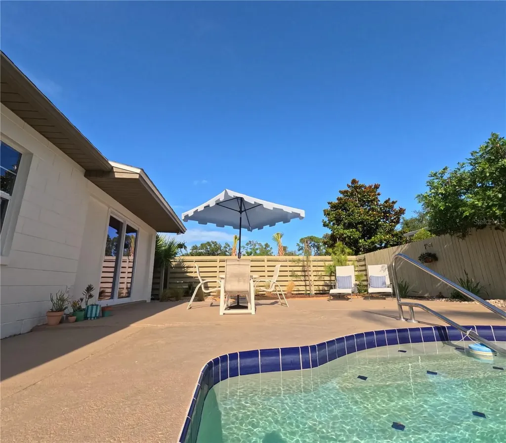 802 Underoak Drive Altamonte Springs FL 32701