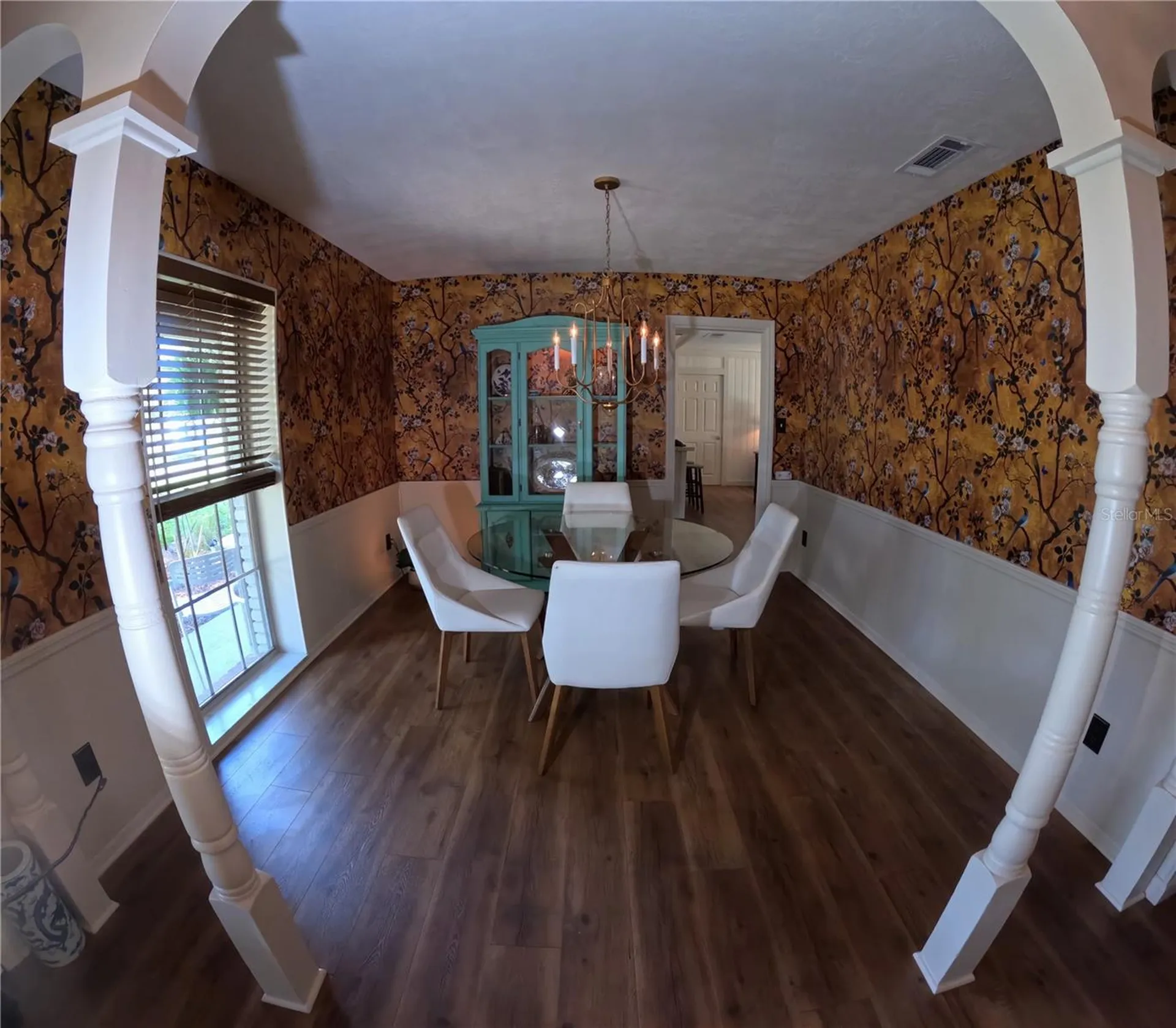802 Underoak Drive Altamonte Springs FL 32701