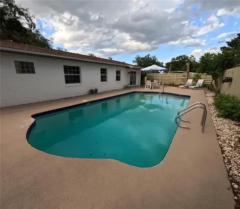802 Underoak Drive Altamonte Springs FL 32701