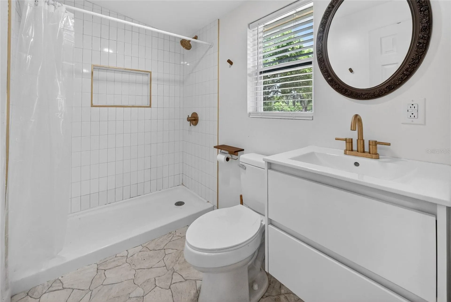 529 E Gottsche Avenue Eustis FL 32726