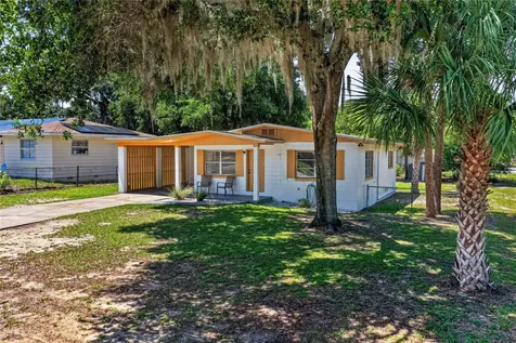 529 E Gottsche Avenue Eustis FL 32726