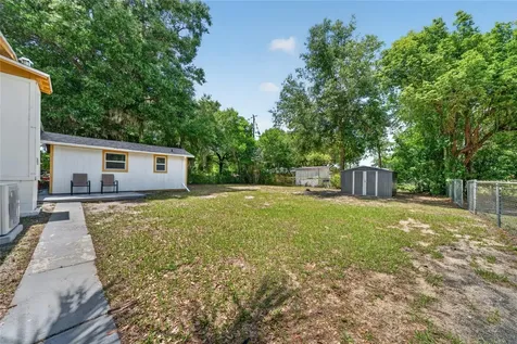529 E Gottsche Avenue Eustis FL 32726