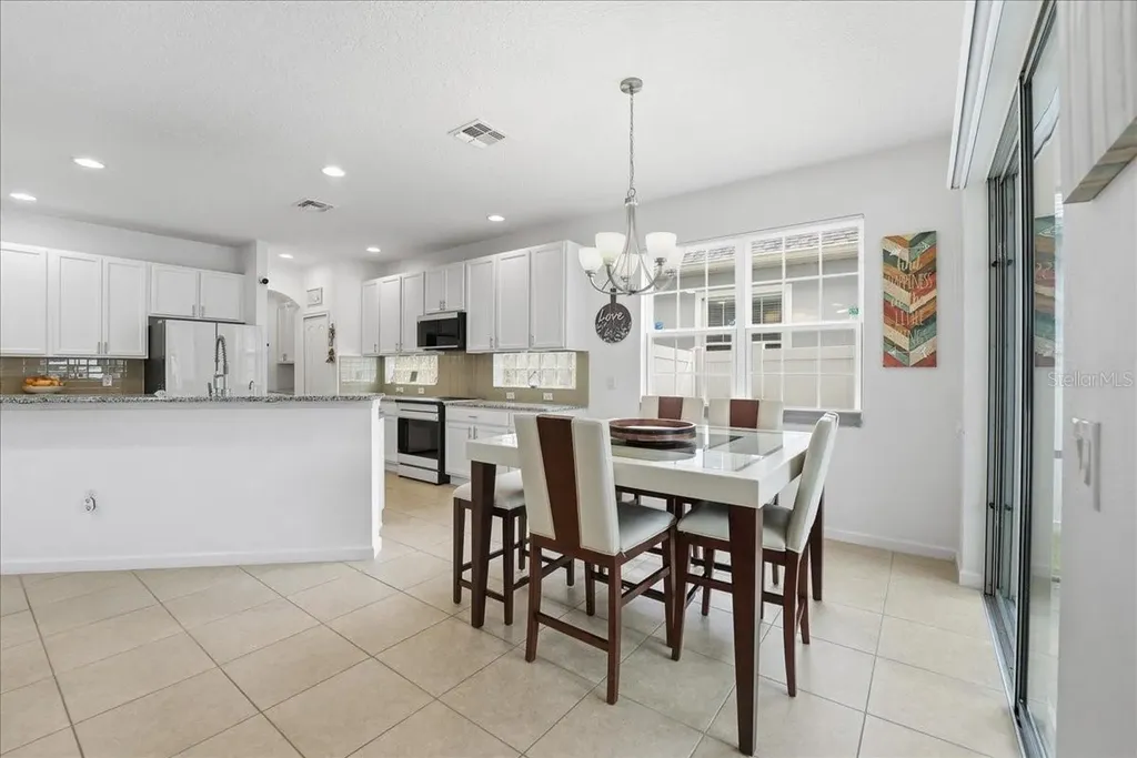 3216 Bayflower Avenue Harmony FL 34773