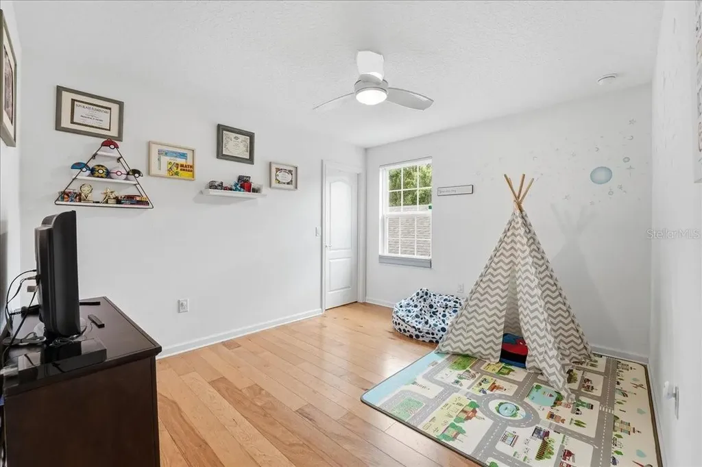 3216 Bayflower Avenue Harmony FL 34773