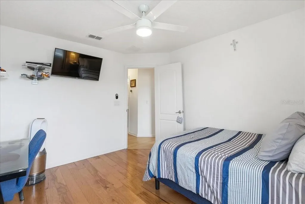 3216 Bayflower Avenue Harmony FL 34773
