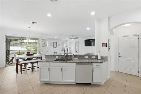 3216 Bayflower Avenue Harmony FL 34773