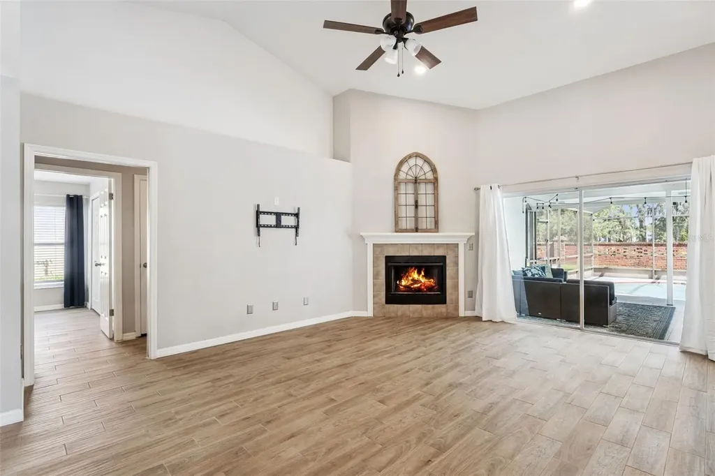 908 Sloewood Court Lake Mary FL 32746