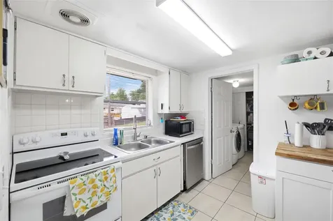 13 E Lemon Street Beverly Hills FL 34465