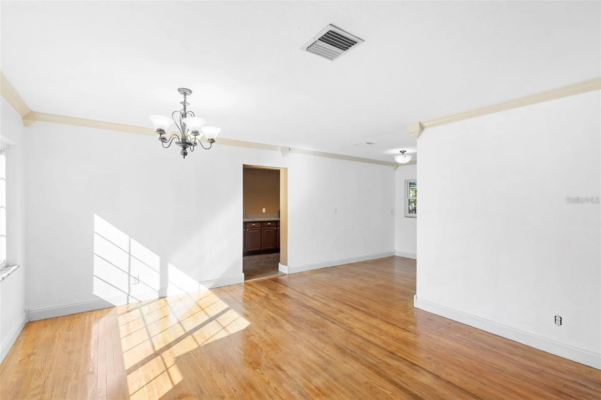 611 N Garfield Avenue Deland FL 32724