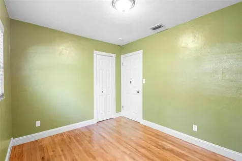 611 N Garfield Avenue Deland FL 32724