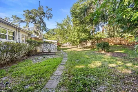611 N Garfield Avenue Deland FL 32724
