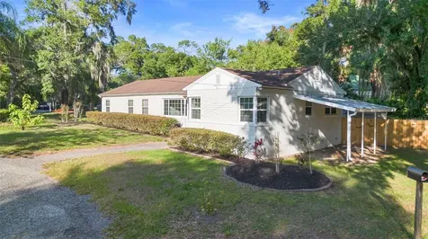 611 N Garfield Avenue Deland FL 32724