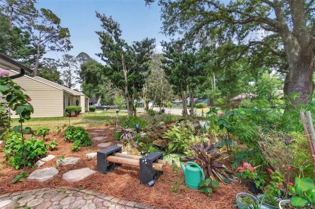2518 NW 51st Place Gainesville FL 32605