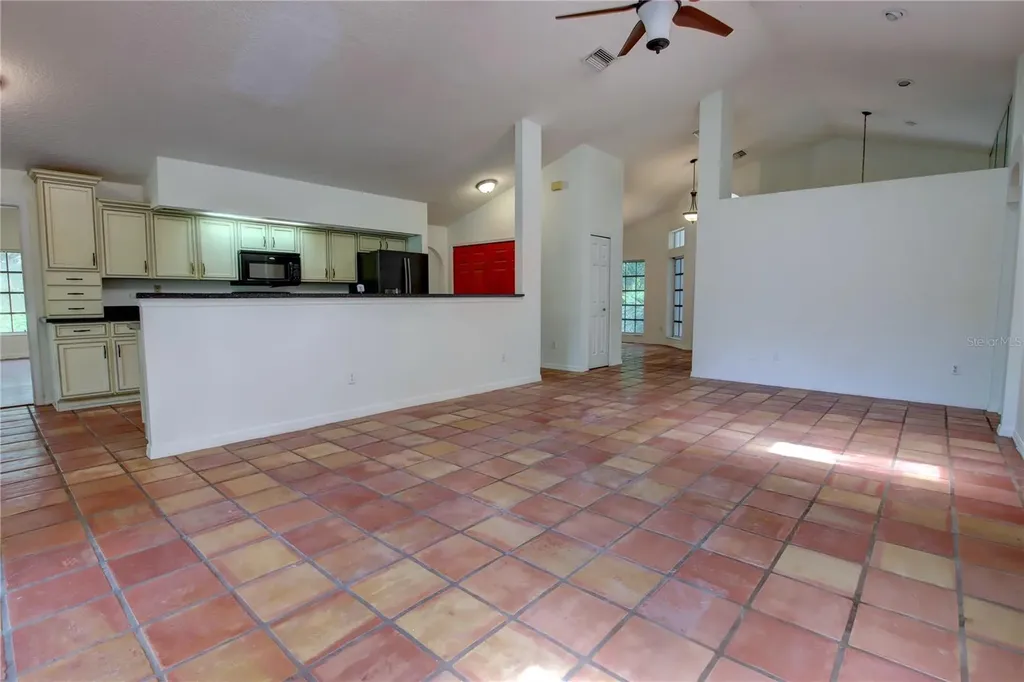 34847 County Road 439 Eustis FL 32736