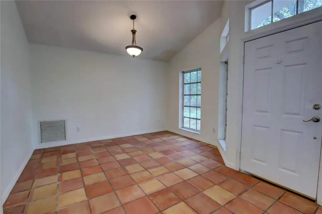 34847 County Road 439 Eustis FL 32736