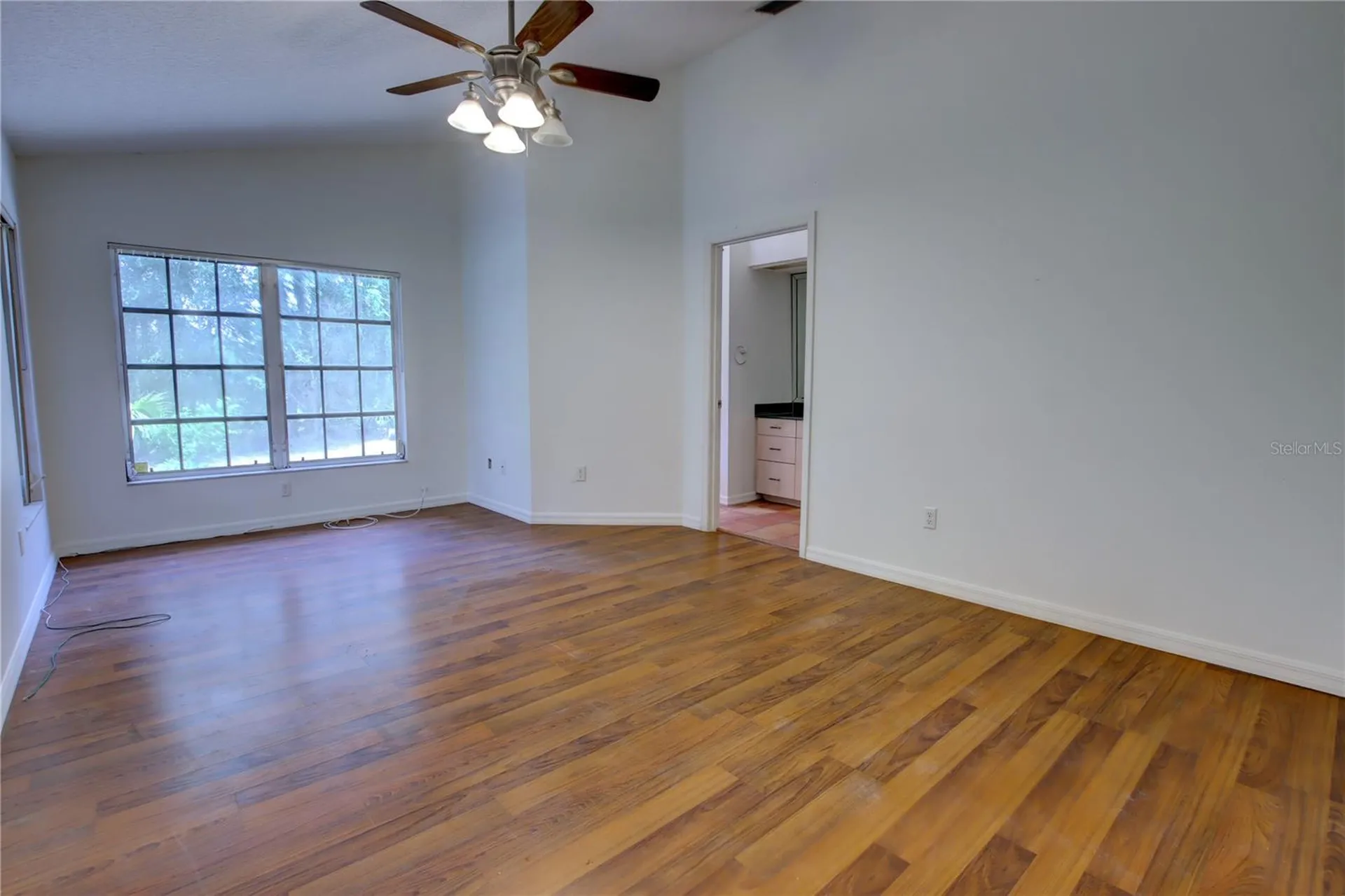 34847 County Road 439 Eustis FL 32736