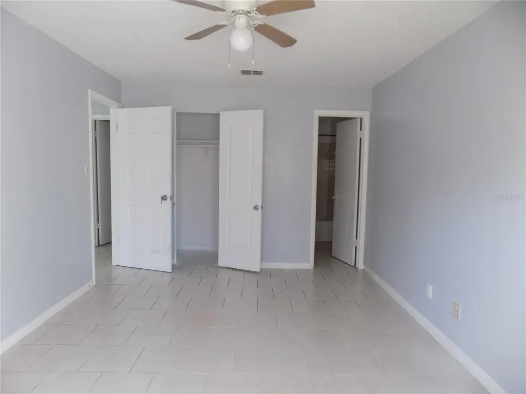 6124 SW 10th Place Gainesville FL 32607