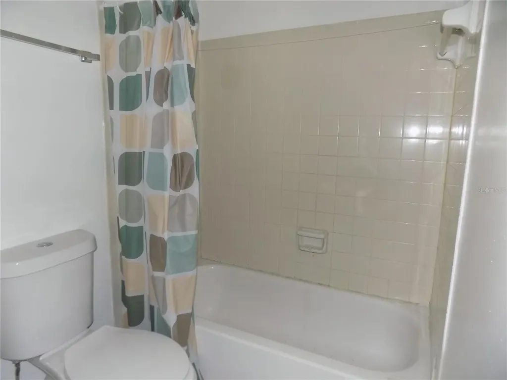 6124 SW 10th Place Gainesville FL 32607