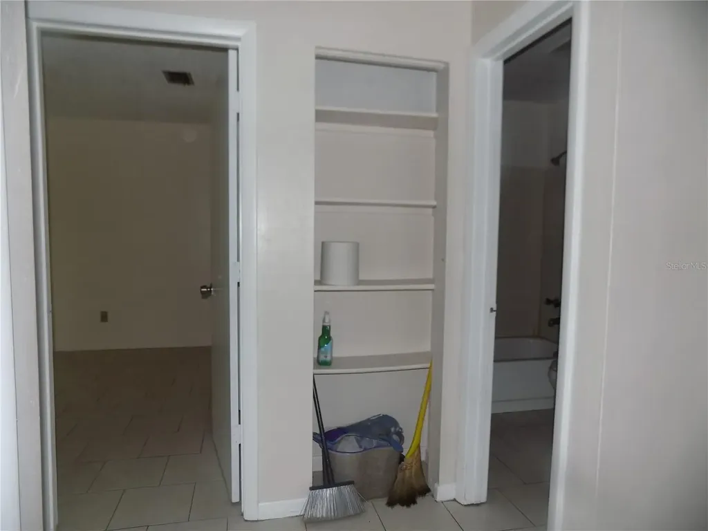 6124 SW 10th Place Gainesville FL 32607
