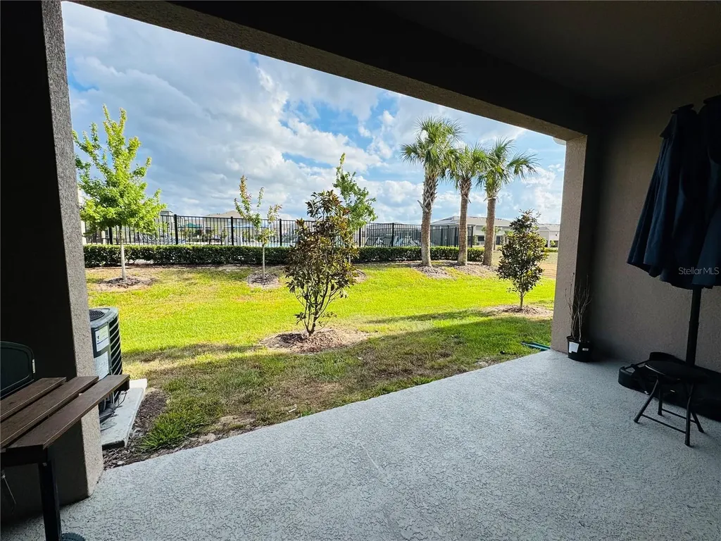 2223 Tongass Bend Davenport FL 33837