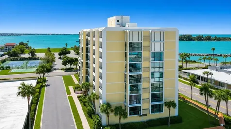 800 S Gulfview Boulevard Clearwater Beach FL 33767
