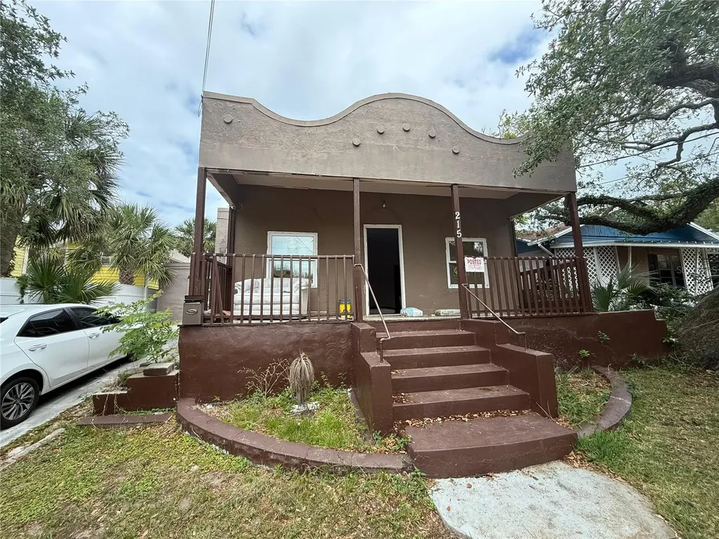 215 S Oleander Avenue Daytona Beach FL 32118