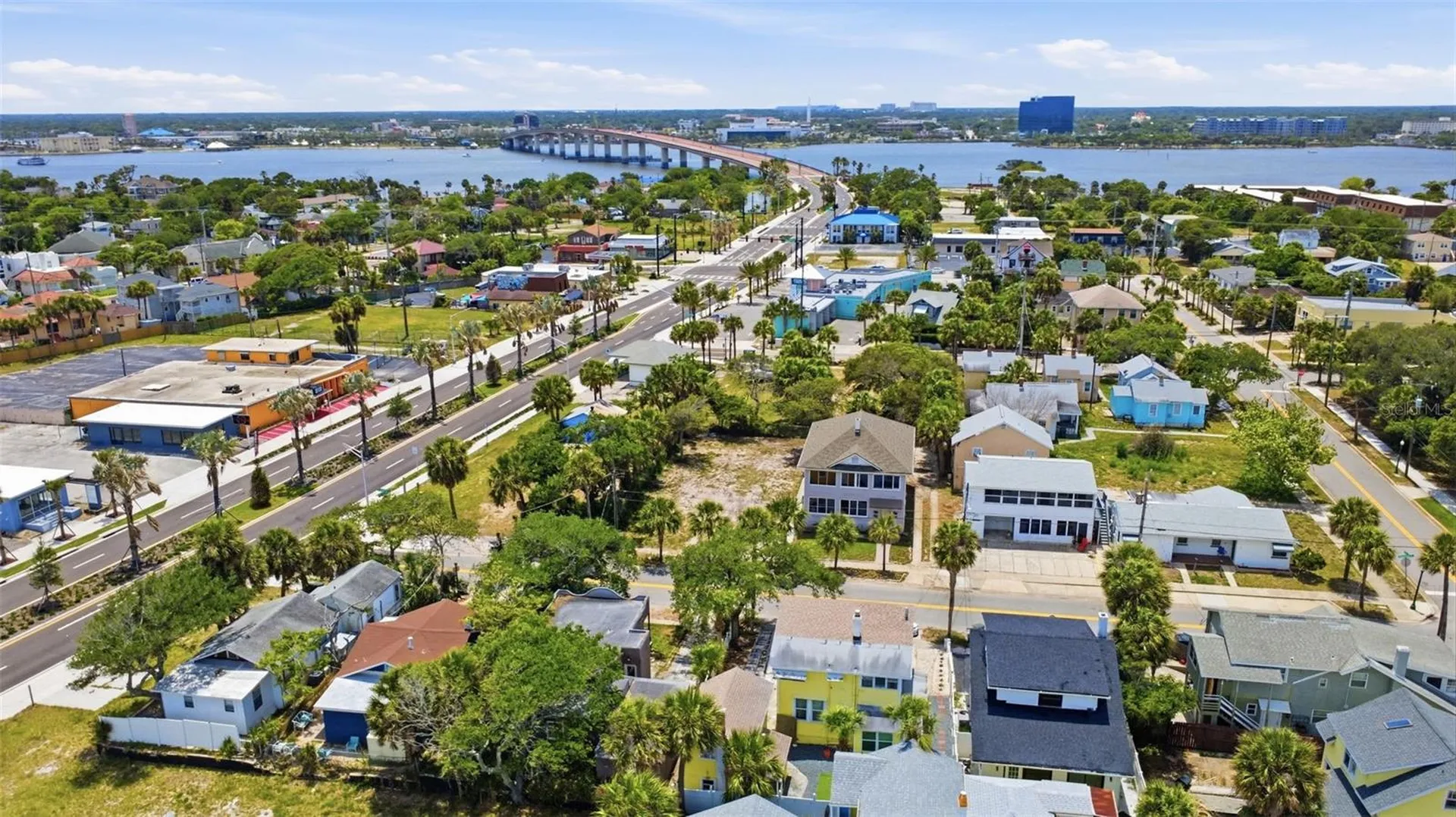 215 S Oleander Avenue Daytona Beach FL 32118