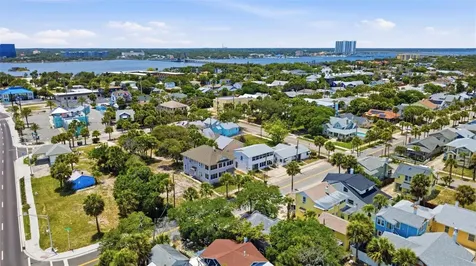 215 S Oleander Avenue Daytona Beach FL 32118