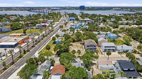 215 S Oleander Avenue Daytona Beach FL 32118