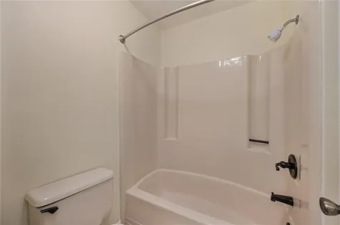 4231 Oak Loop Mulberry FL 33860