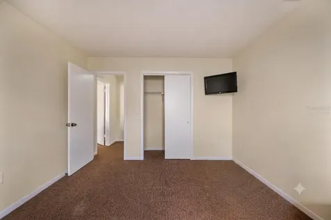 4231 Oak Loop Mulberry FL 33860