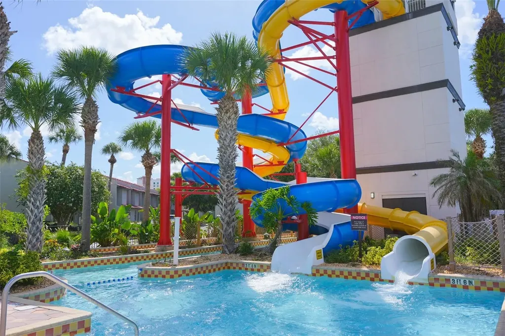 2135 Water Mania Court Kissimmee FL 34746