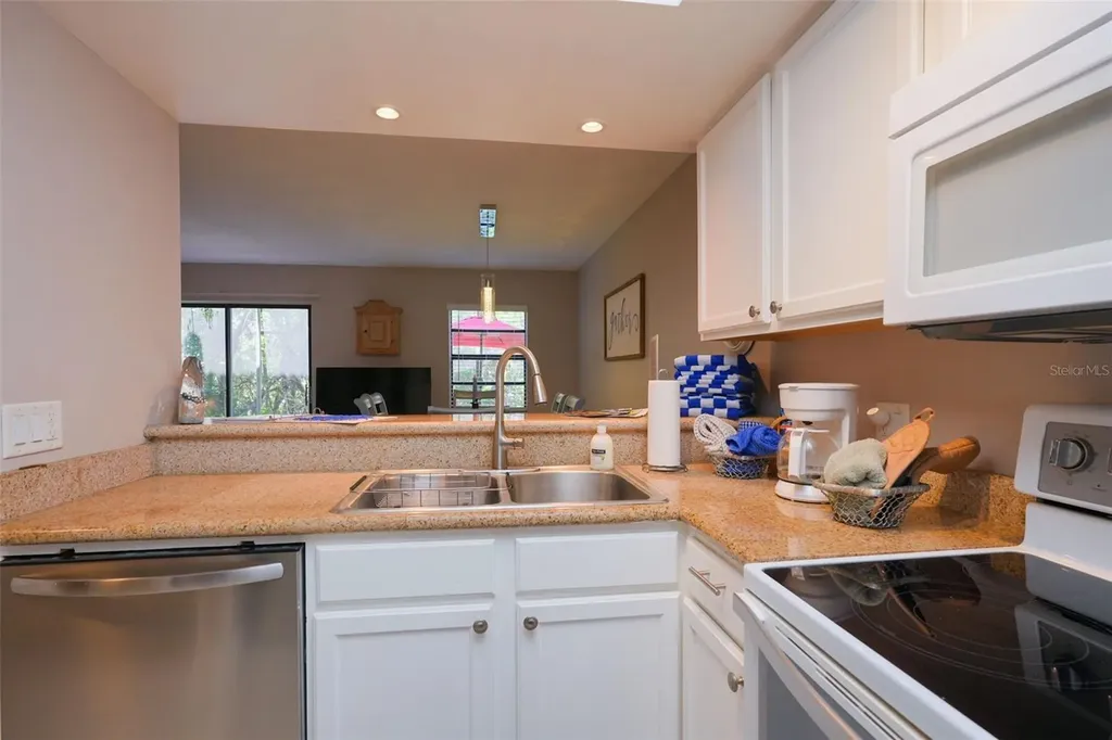 2135 Water Mania Court Kissimmee FL 34746