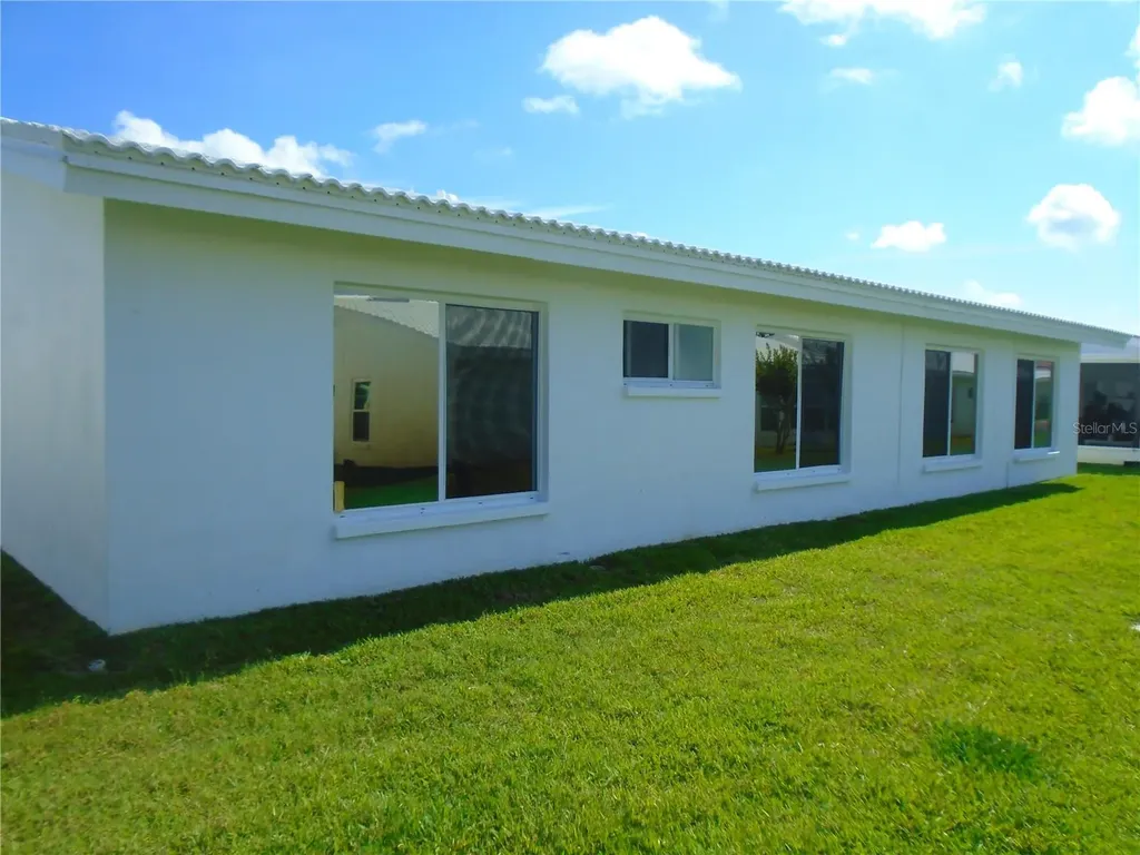 3648 91st Avenue N Pinellas Park FL 33782