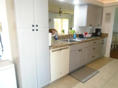 3648 91st Avenue N Pinellas Park FL 33782