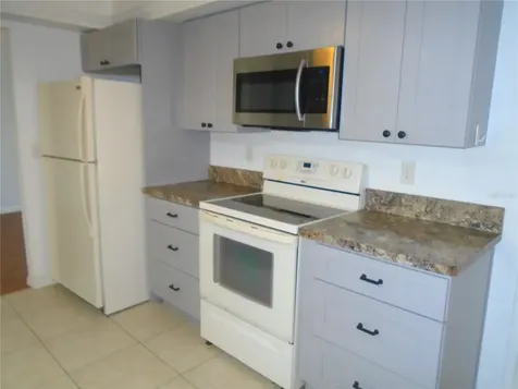 3648 91st Avenue N Pinellas Park FL 33782