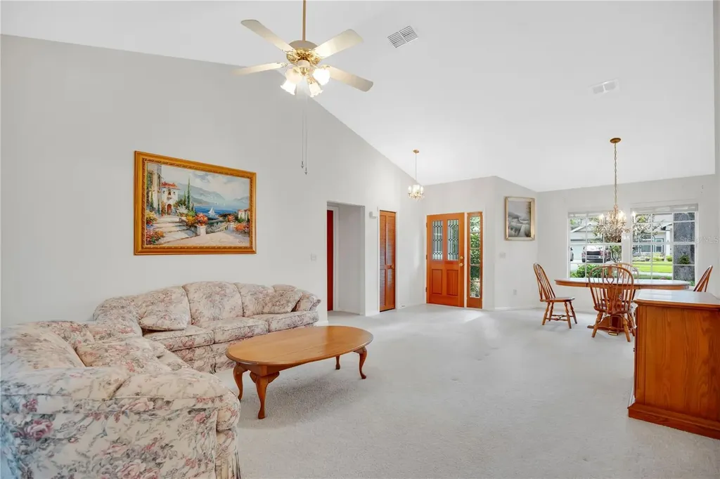 309 Oak Leaf Circle Lake Mary FL 32746
