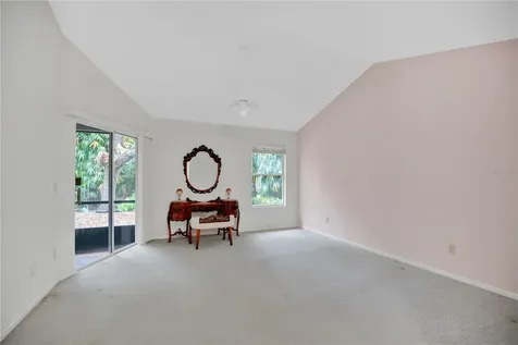 309 Oak Leaf Circle Lake Mary FL 32746