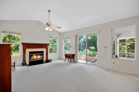 309 Oak Leaf Circle Lake Mary FL 32746