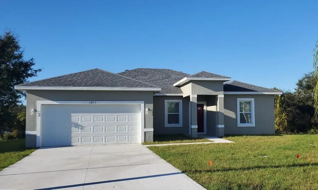 1811 Don Way Kissimmee FL 34759