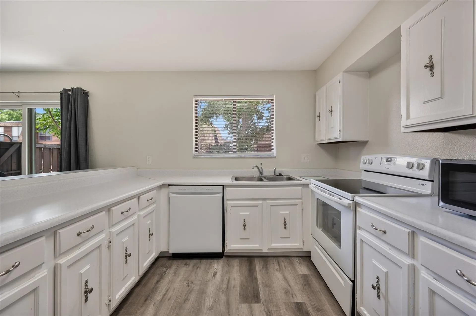 1836 N Crystal Lake Drive Lakeland FL 33801