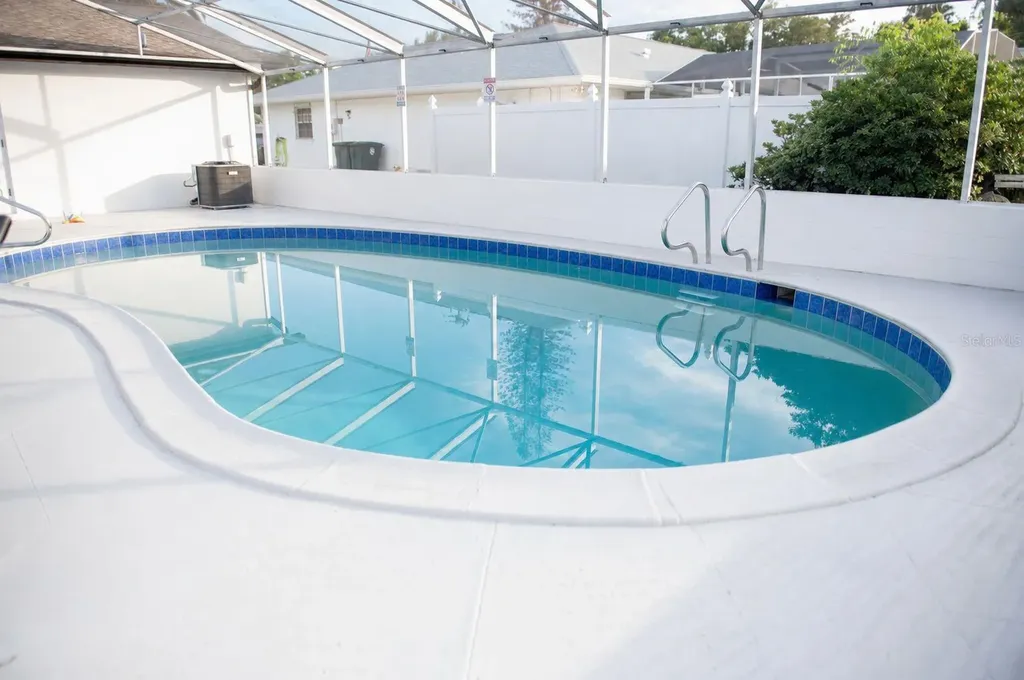962 Country Club Avenue Daytona Beach FL 32114