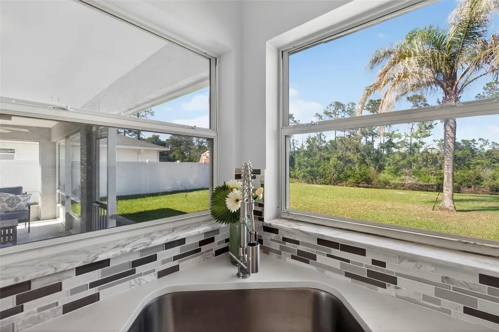 71 Presidential Lane Palm Coast FL 32164