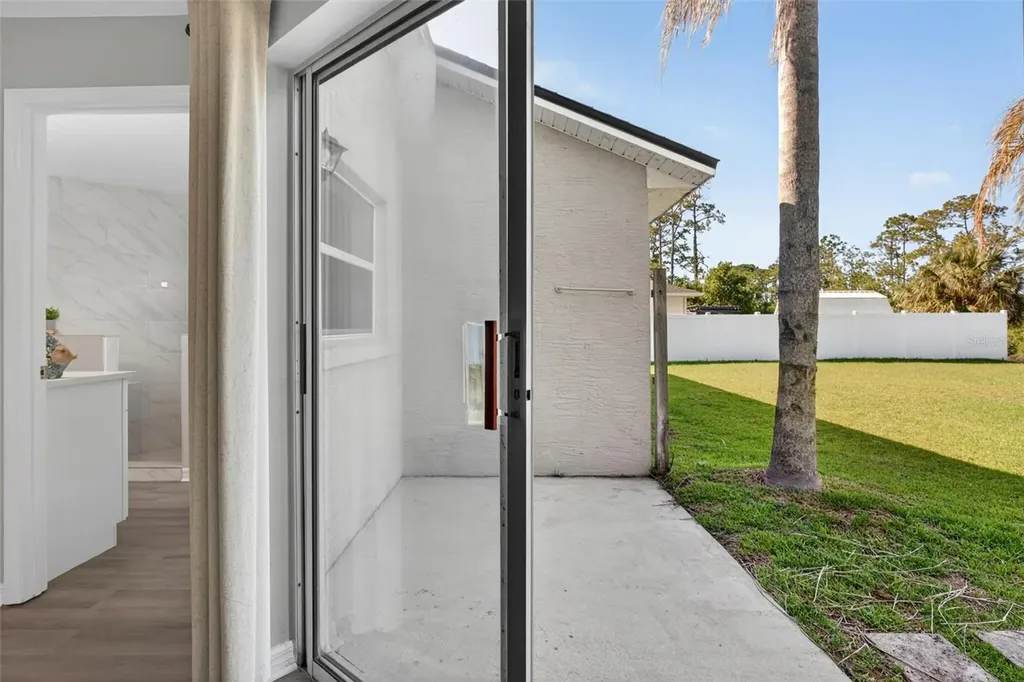 71 Presidential Lane Palm Coast FL 32164