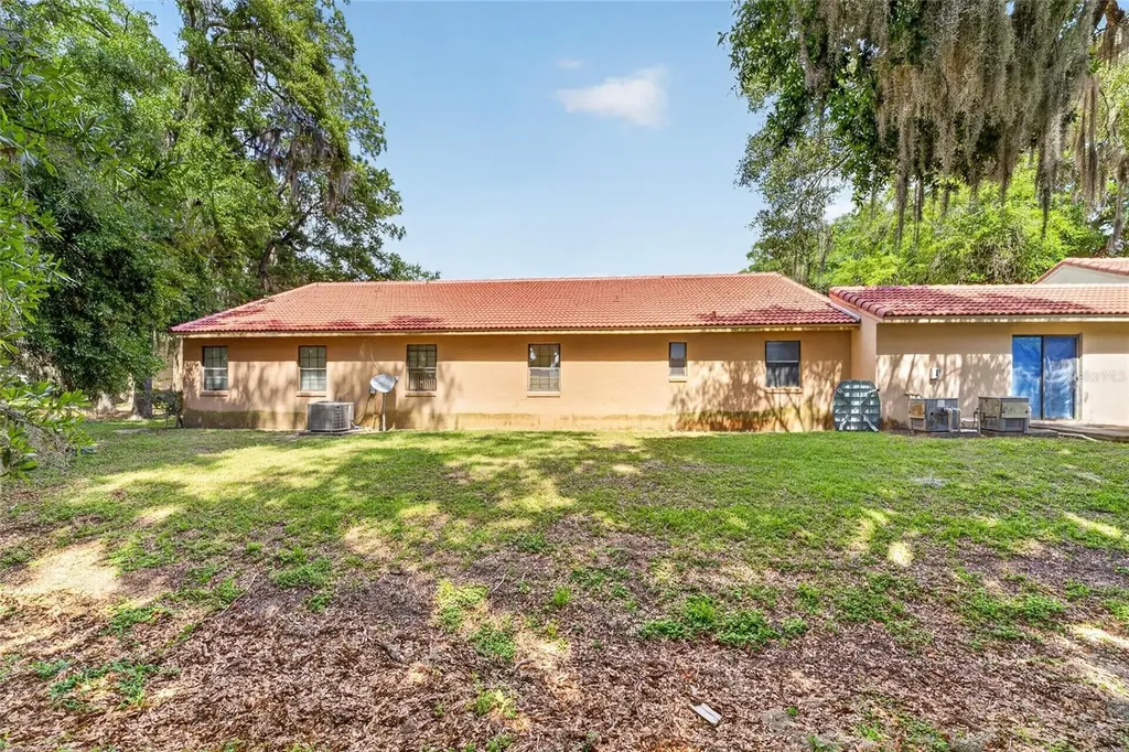1820 SW 35th Avenue Ocala FL 34474