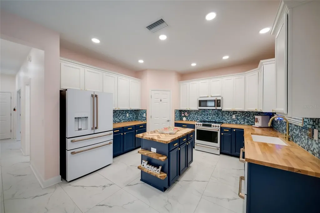 5815 Arbor Wood Court Bradenton FL 34203