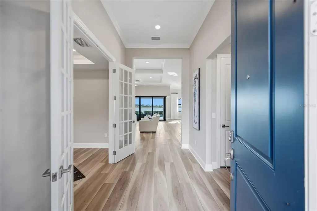 7849 Mainsail Lane Sarasota FL 34240
