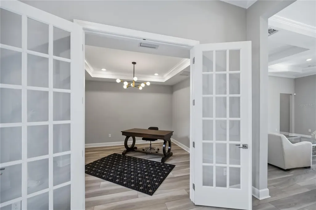 7849 Mainsail Lane Sarasota FL 34240