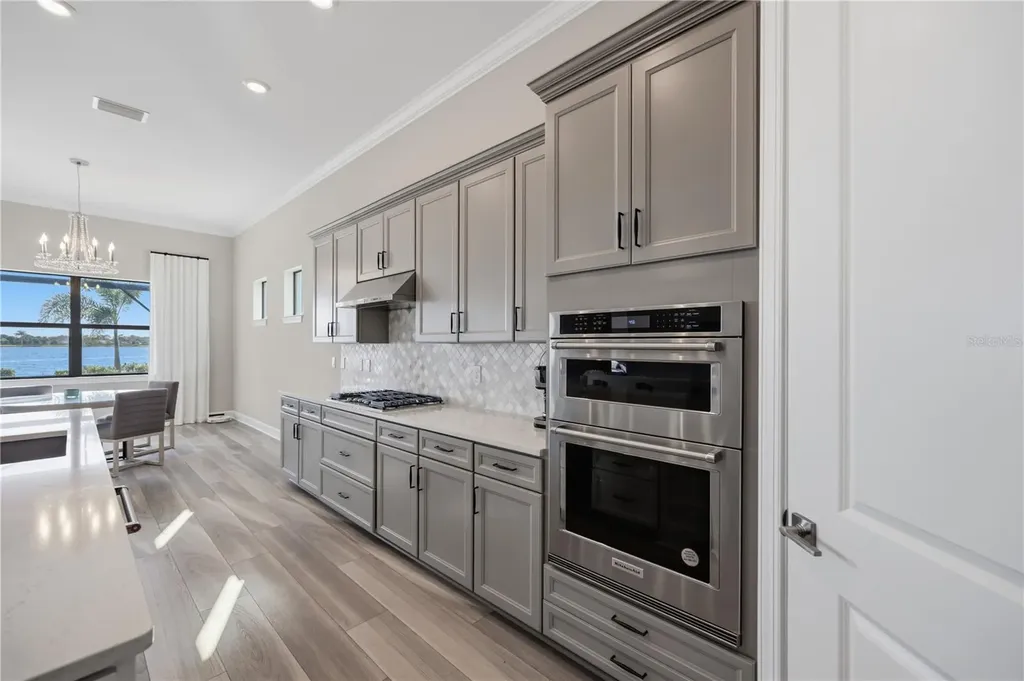 7849 Mainsail Lane Sarasota FL 34240